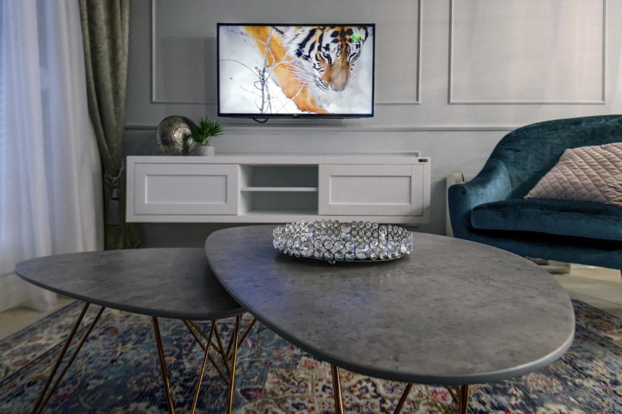 Divine Luxury Apartment Purple Ζαντάρ Εξωτερικό φωτογραφία